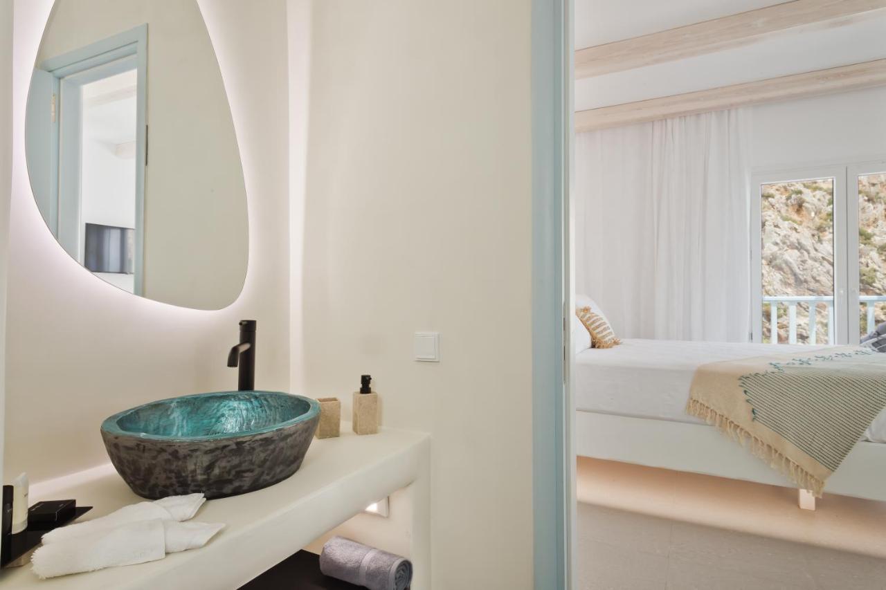Enilion Luxury Suites Kyra Panagia Eksteriør billede