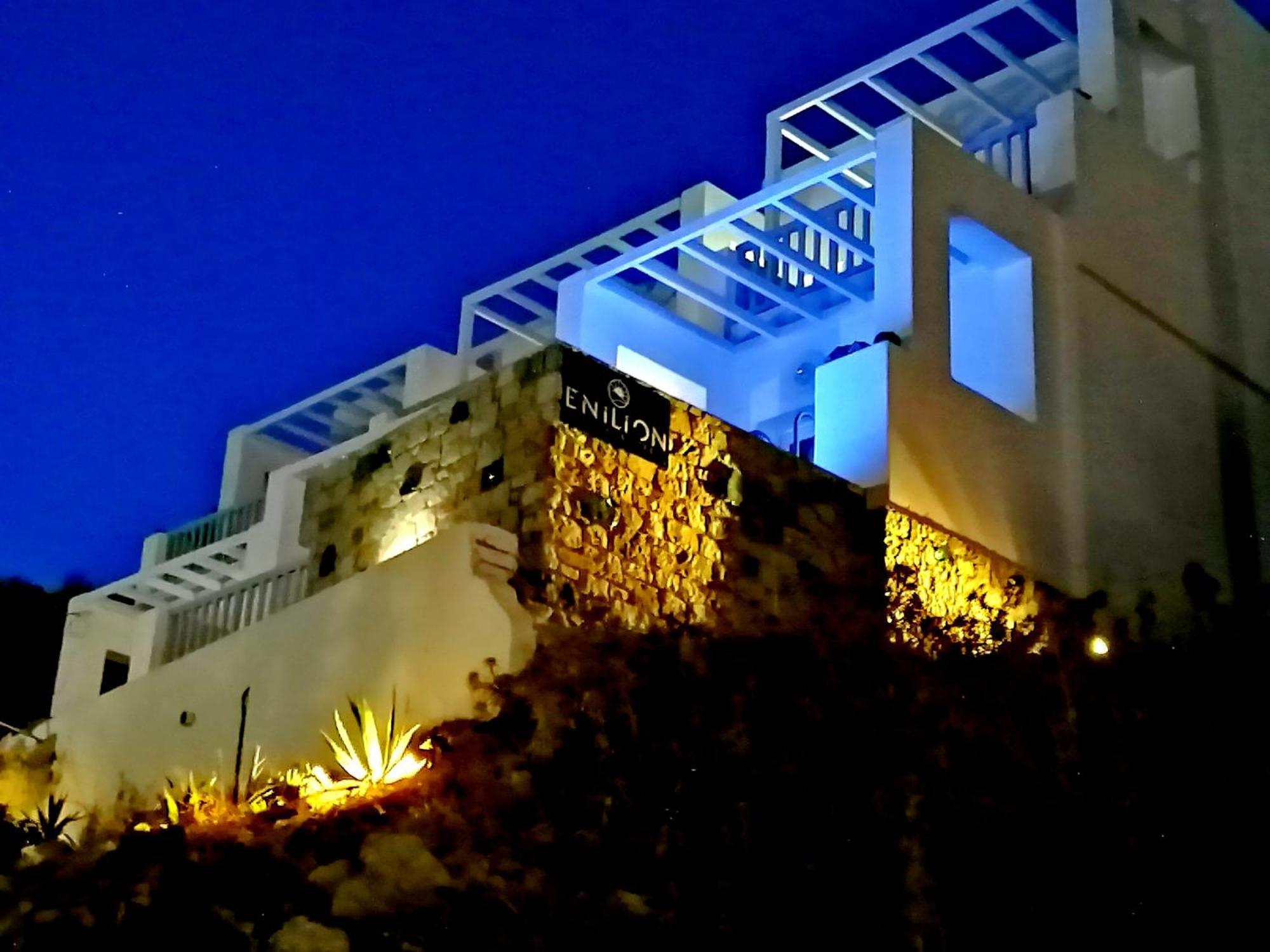 Enilion Luxury Suites Kyra Panagia Eksteriør billede