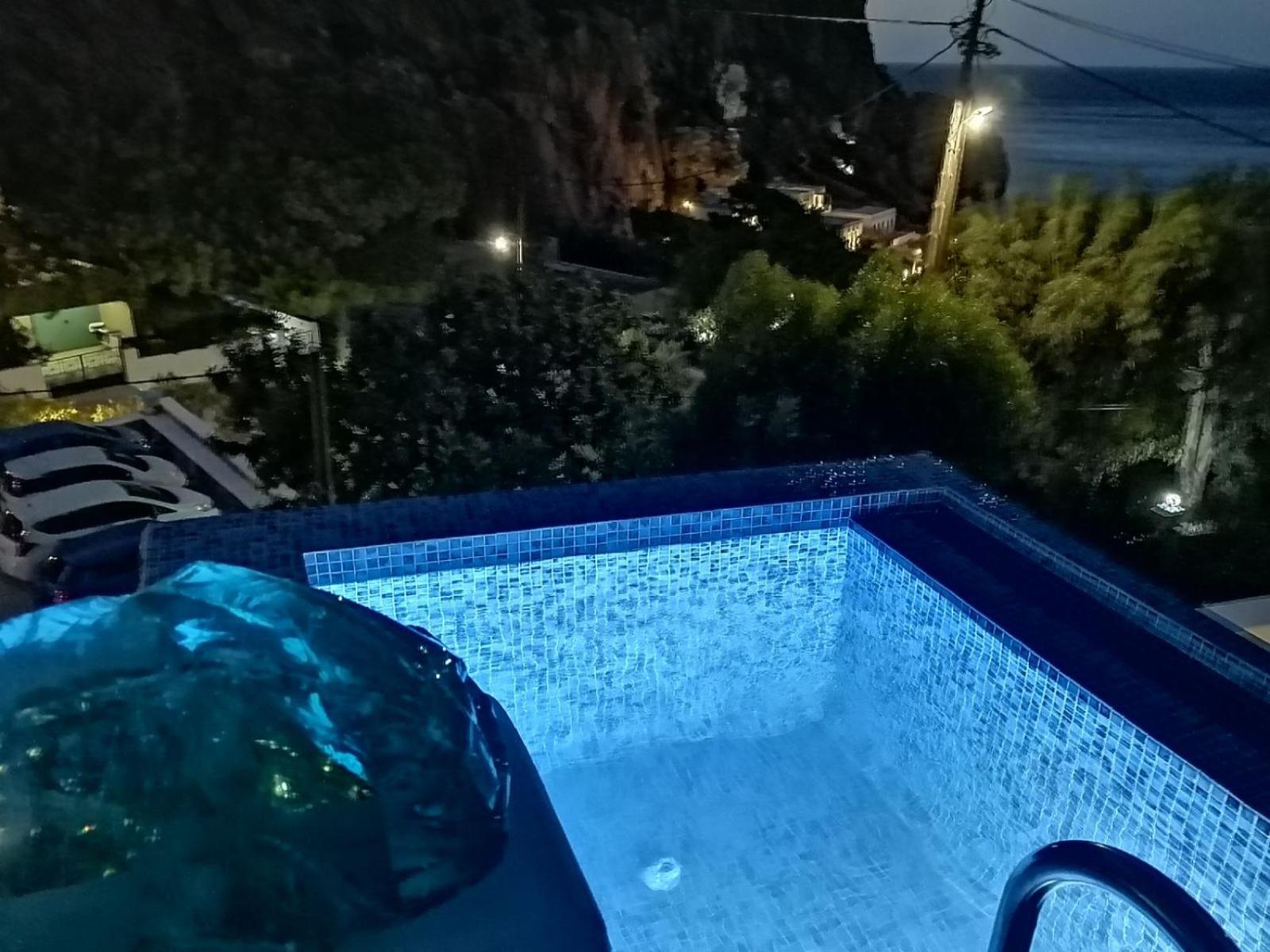 Enilion Luxury Suites Kyra Panagia Eksteriør billede
